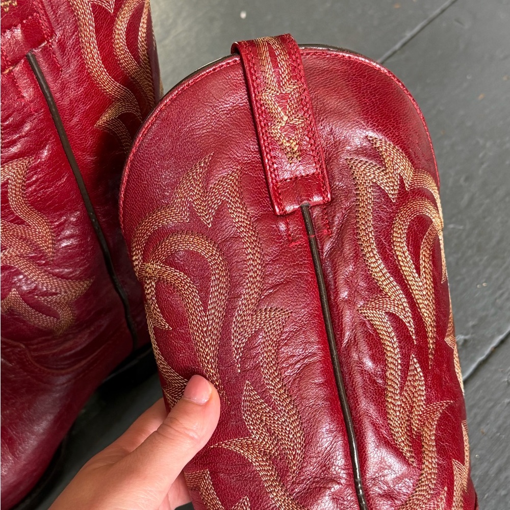 🍒🇺🇸Shyanne Red Western Embroidered Leather Boots - Picture 3 of 6